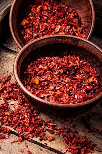 Premium Photo | Dried red chilli flakes