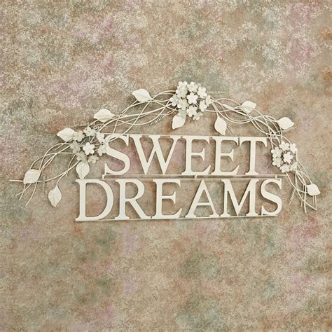 Sweet Dreams Creamy Gold Metal Word Wall Art