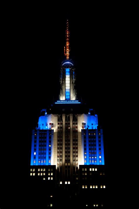 Tower Lighting 2015-12-13 00:00:00 | Empire State Building