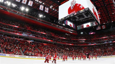 Detroit Red Wings christen striking new Little Caesars Arena with win