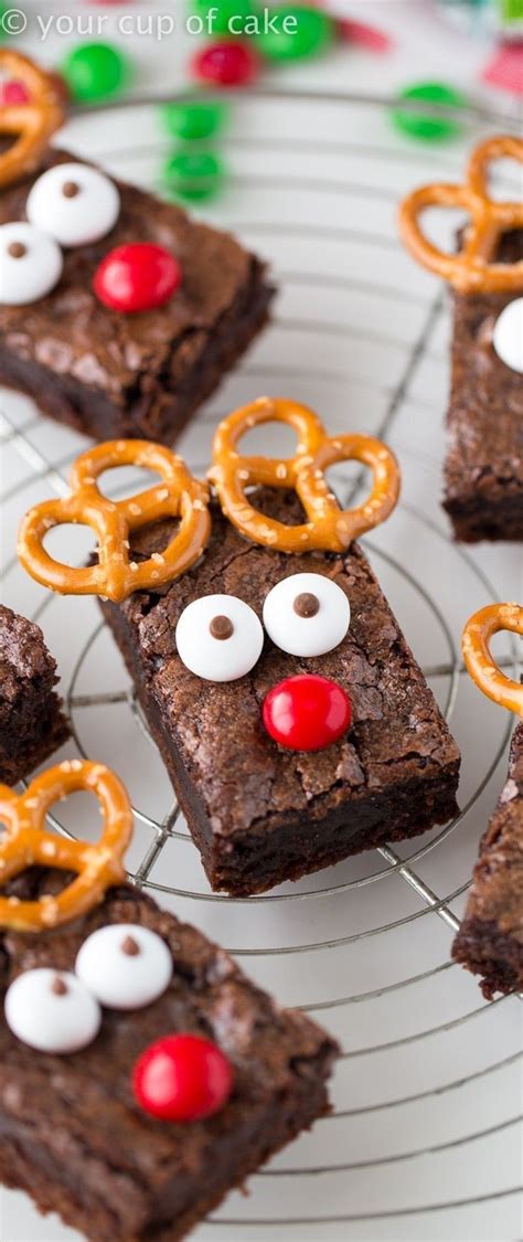 30 Festive Brownies You Need for Christmas Dessert - Christmas table runner - #Brownies # ...