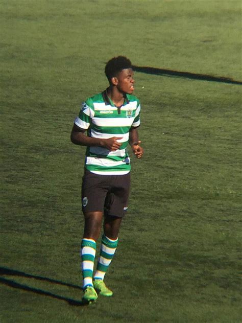 Sphephelo 'Yaya' Sithole Has Signed For Sporting Clube De Portugal ...