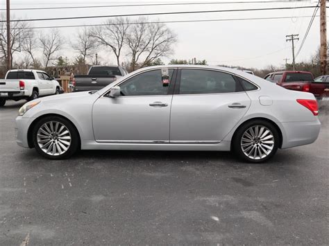 Pre-Owned 2016 Hyundai Equus Ultimate RWD 4dr Car