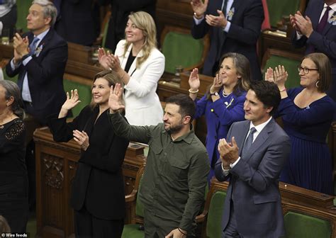 Leader of Canada's House of Commons apologizes for honoring 'Nazi' | Daily Mail Online