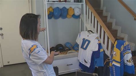 Chargers super-fan goes viral after loss to Cowboys on Monday Night Football | KTLA