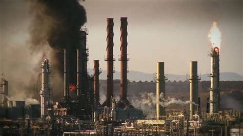 Oil refinery fire 11 HD Stock Footage,#fire#refinery#Oil#Footage | Oil refinery, Refinery, Fire ...