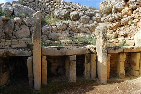 Ġgantija – The Megalithic Temple Complex