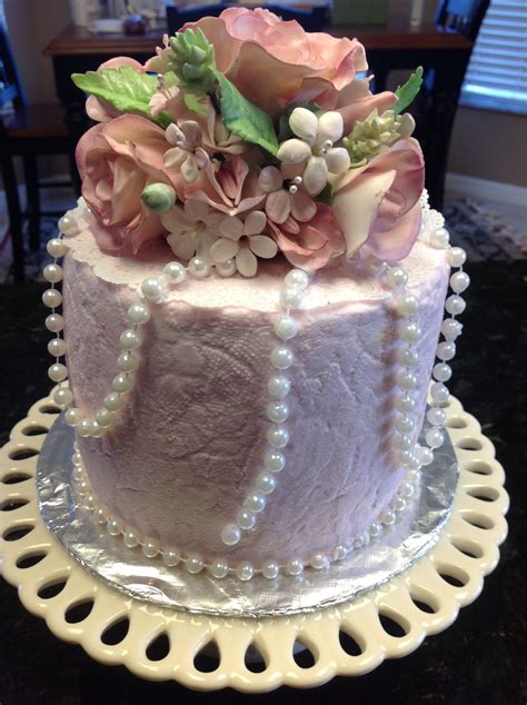 Flowers and Pearls...vintage cake. Birthday cake. | Vintage birthday ...