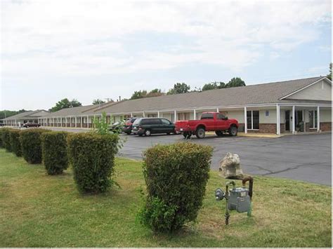 Regency Inn & Suites Pittsburg Motel (Pittsburg (KS)) - Deals, Photos & Reviews