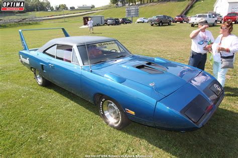 Blue Plymouth Roadrunner Superbird at the 2017 Winged Warriors meet at ...