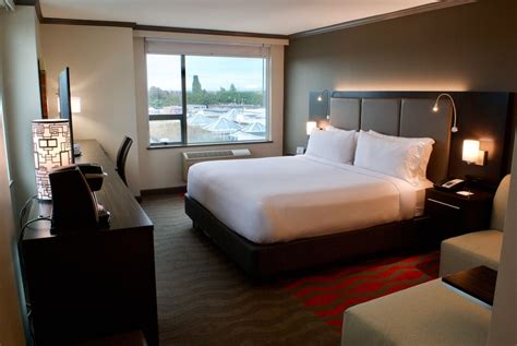 Holiday Inn Vancouver Airport- Richmond, an IHG Hotel Richmond, British Columbia, CA ...