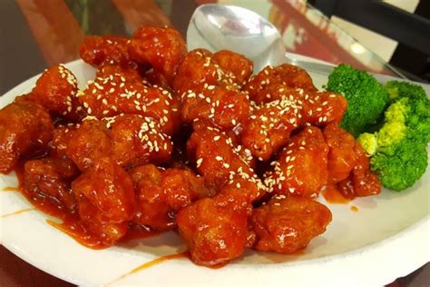 Dine at These Chinese Restaurants in Chinatown New York