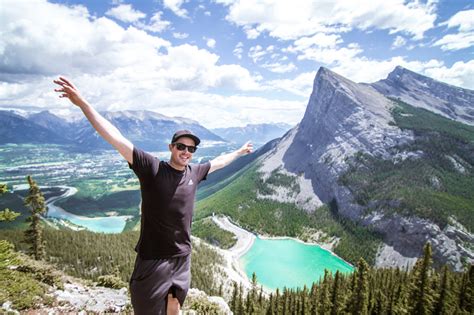 7 Best Banff Hikes | Desire Trail