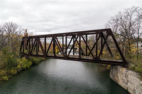 20141028. A beautiful old CSX(?) railway bridge traverses the Erie Canal in Genesee Valley Park ...