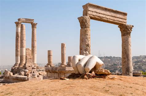 Temple-of-Hercules-at-Amman-Citadel-in-Jordan | IsramIsrael