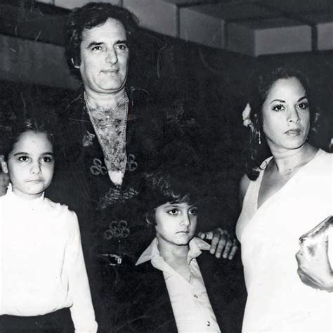 Fardeen Khan Net Worth, Career and Family (Wife & Daughter)