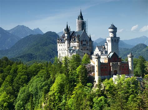 Neuschwanstein Castle: Pure Magic - Travel, Events & Culture Tips for ...