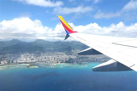 What It’s Like to Fly Southwest to Hawaii: OAK to HNL Flight Review ...