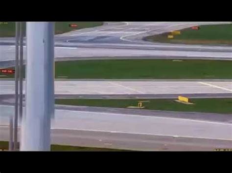 Aeroflot 1492 Drifting - YouTube