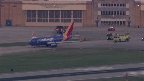 Southwest Airlines flight makes emergency landing at Midway ...