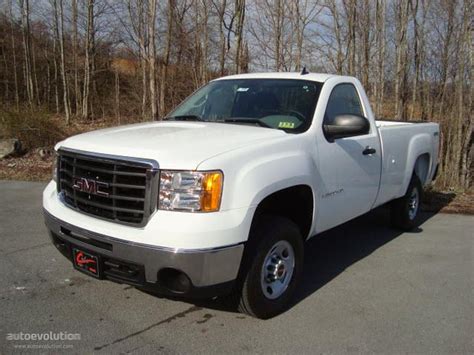 GMC Sierra 2500HD Regular Cab Specs & Photos - 2008, 2009, 2010, 2011 ...