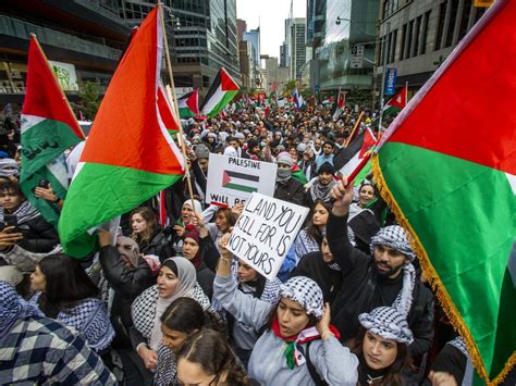 Pro-Palestine protesters march in Toronto, but with little sympathy | Toronto Sun