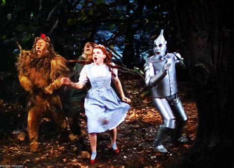 'The Wizard of Oz' premieres in Hollywood 80 years ago this hour #OnThisDay #OTD (Aug 15 1939 ...