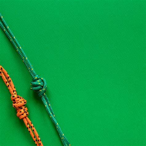 Free Photo | Nautical rope knots copy space green background