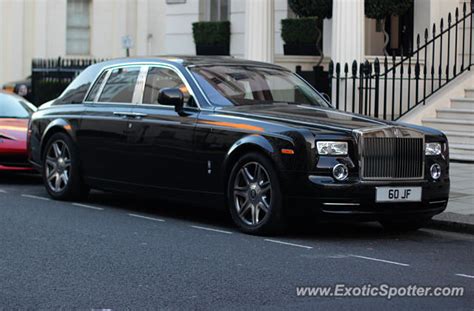 Rolls Royce Phantom spotted in London, United Kingdom on 03/09/2014, photo 3