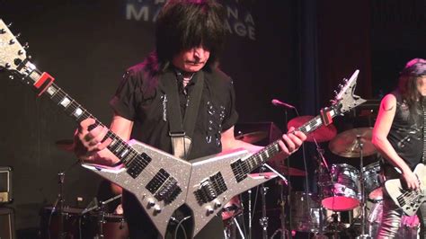 Michael Angelo Batio - Double Guitar Solo - 01-26-2014 - YouTube