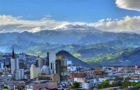 Why I moved to Manizales, Colombia