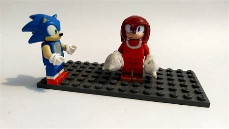 Lego sonic custom knuckles 45 seconds - YouTube