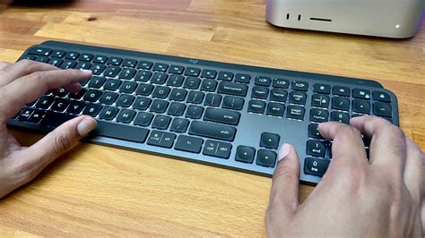 Logitech MX Keys Review: Smart choice for multi-device users | AppleInsider