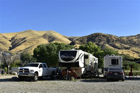 Full Hookup RV Site – 50 AMP – Cali Lake RV Resort