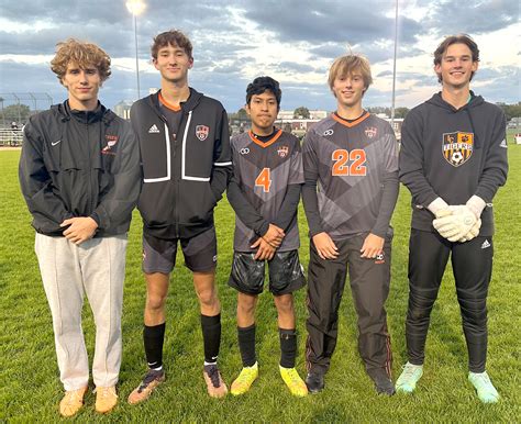 Boys soccer team ends regular season on a high note | Lake City Graphic