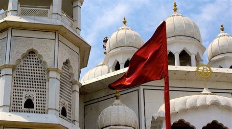 Shri Guru Ravidas Temple in Phagwara | Expedia.co.in