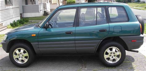 1997 Toyota RAV4 - Information and photos - MOMENTcar