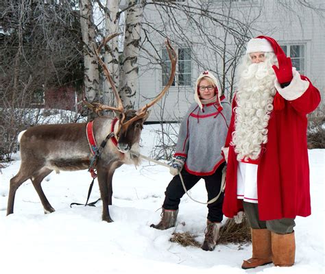 Santa Claus in Santa’s Reindeer Race in Pello in Western Lapland ...