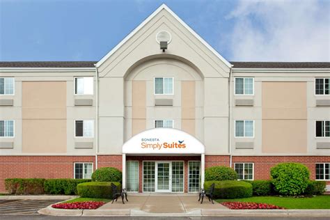 Sonesta Simply Suites Libertyville, IL - See Discounts