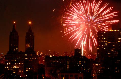 New York fireworks | Firework display seen from upper west s… | Flickr