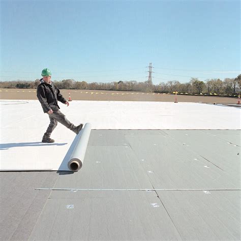 PVC waterproofing membrane: benefits and ways of application