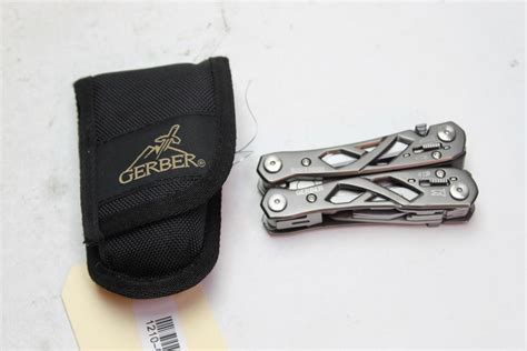 Gerber Suspension Multi-tool With Pouch | Property Room