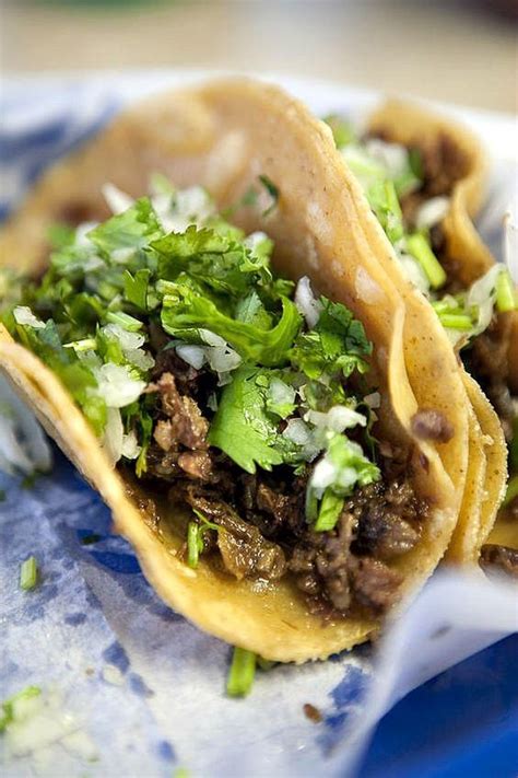 How to Make Authentic Mexican Tacos De Bistec Steak Tacos #chickentacos | Mexican food recipes ...