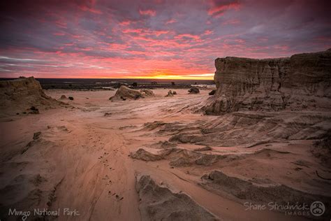 Arid Landscapes Photographs - Shane Strudwick ImagesShane Strudwick Images