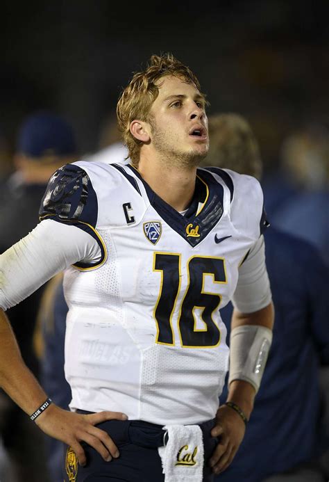 Jared Goff seeks to regain winning touch against Oregon