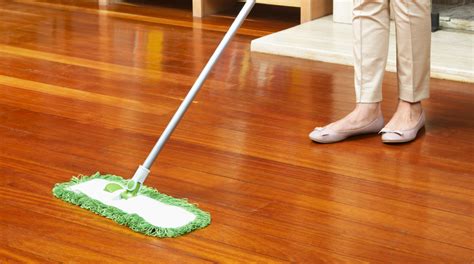 Hardwood Flooring Maintenance – Flooring Tips