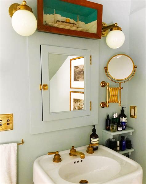 Schoolhouse Bathroom Sink – Rispa