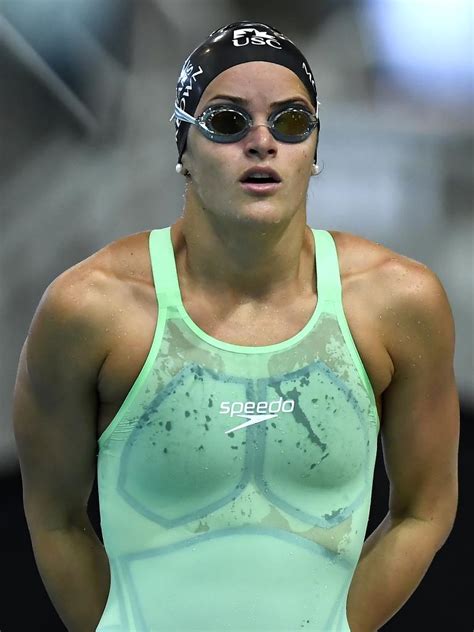 Australian Kaylee McKeown breaks 200m short-course backstroke world ...