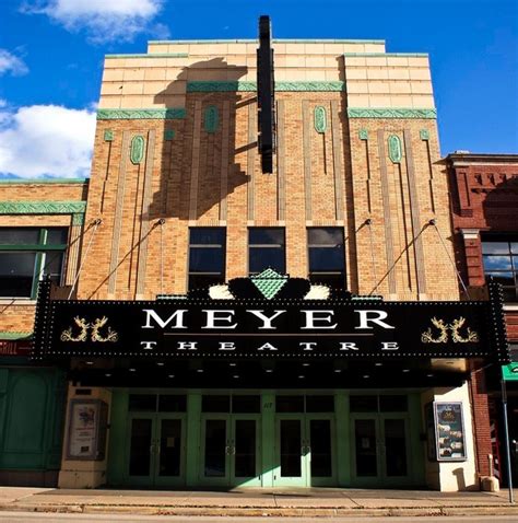 Meyer Theatre in Green Bay, WI - Cinema Treasures