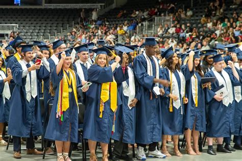 ‘It’s so hard to say goodbye’: Calera High School graduation celebrates the class of 2022 ...